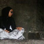 Vinajuli Sahabuddin duduk di tempat Dewi Kilisuci bertapa pada masa Kerajaan Kahuripan