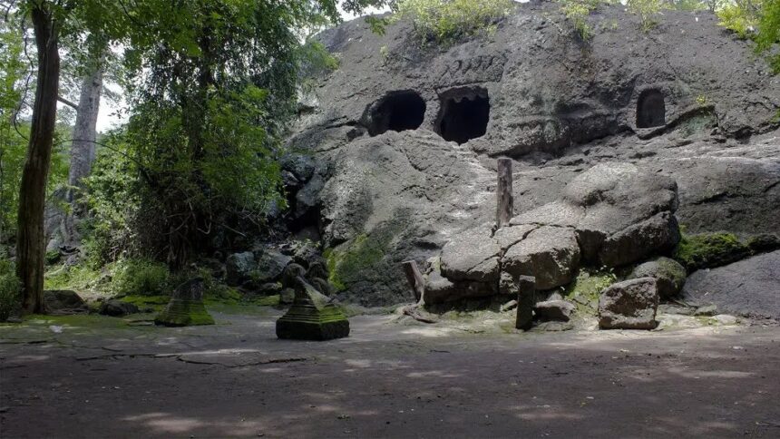 titik 1 DBN goa selomangleng